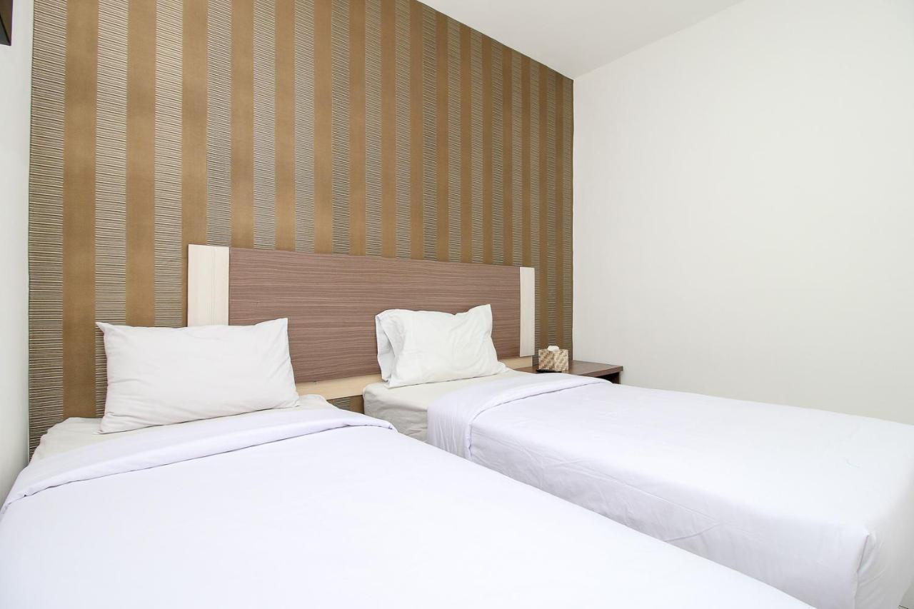 Smarthomm Inn Bandara Parungkuda Extérieur photo