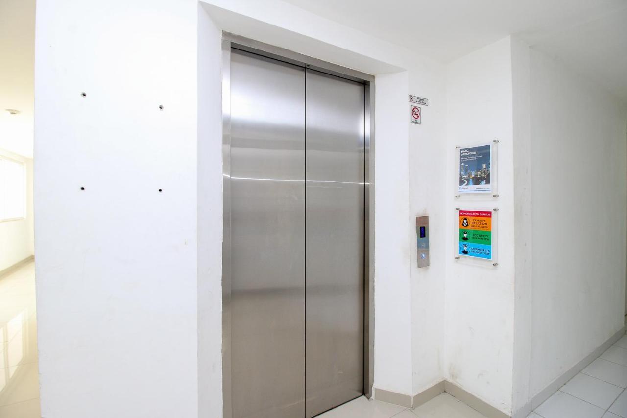 Smarthomm Inn Bandara Parungkuda Extérieur photo