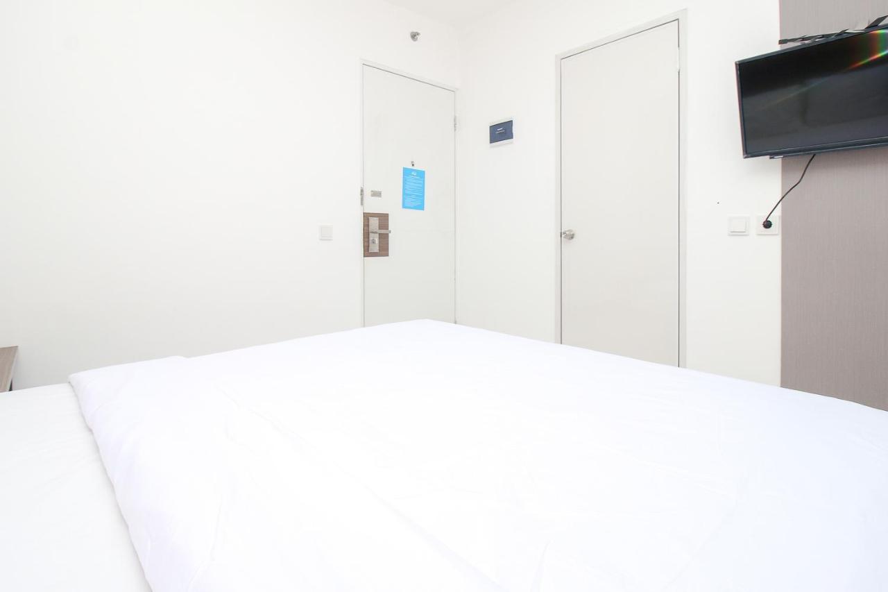 Smarthomm Inn Bandara Parungkuda Extérieur photo